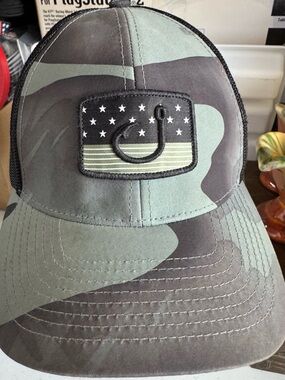 Camo Trucker Hat with Hook & Stars Patch - Green